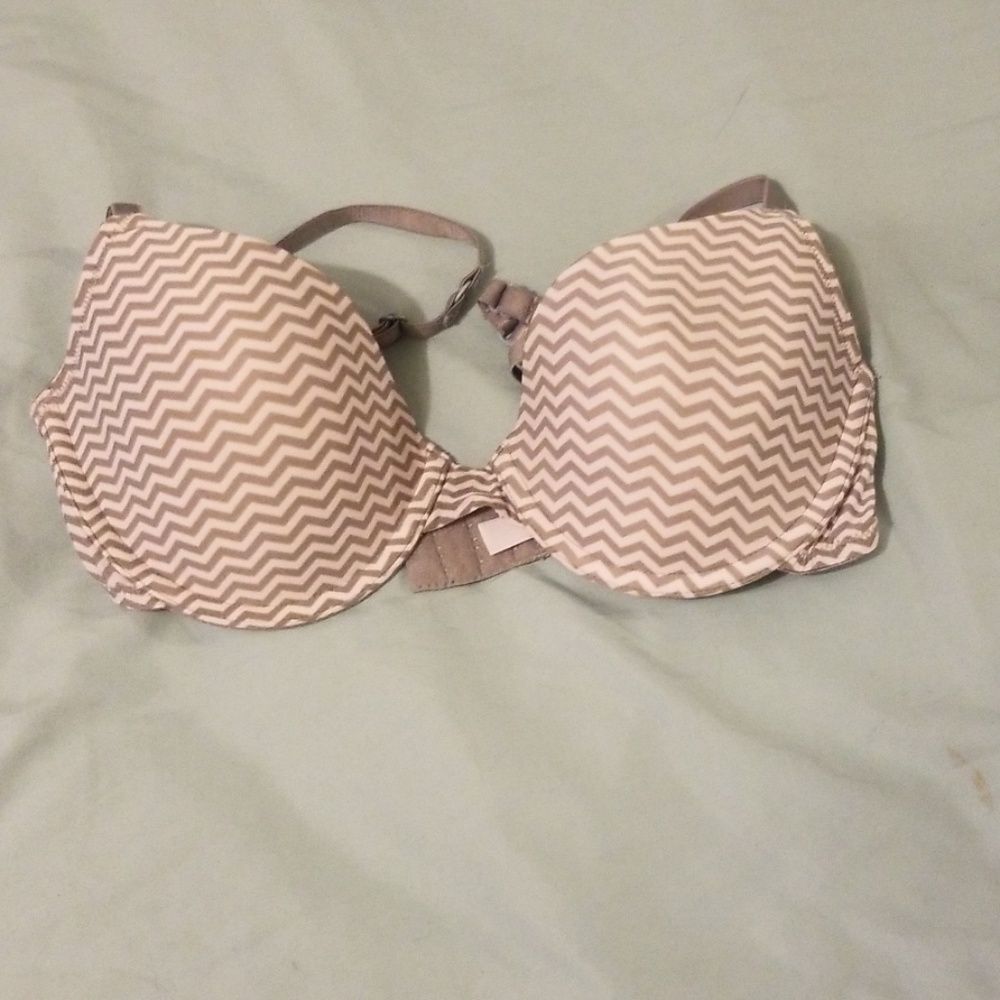 36B Gray Bra EUC 3/$12